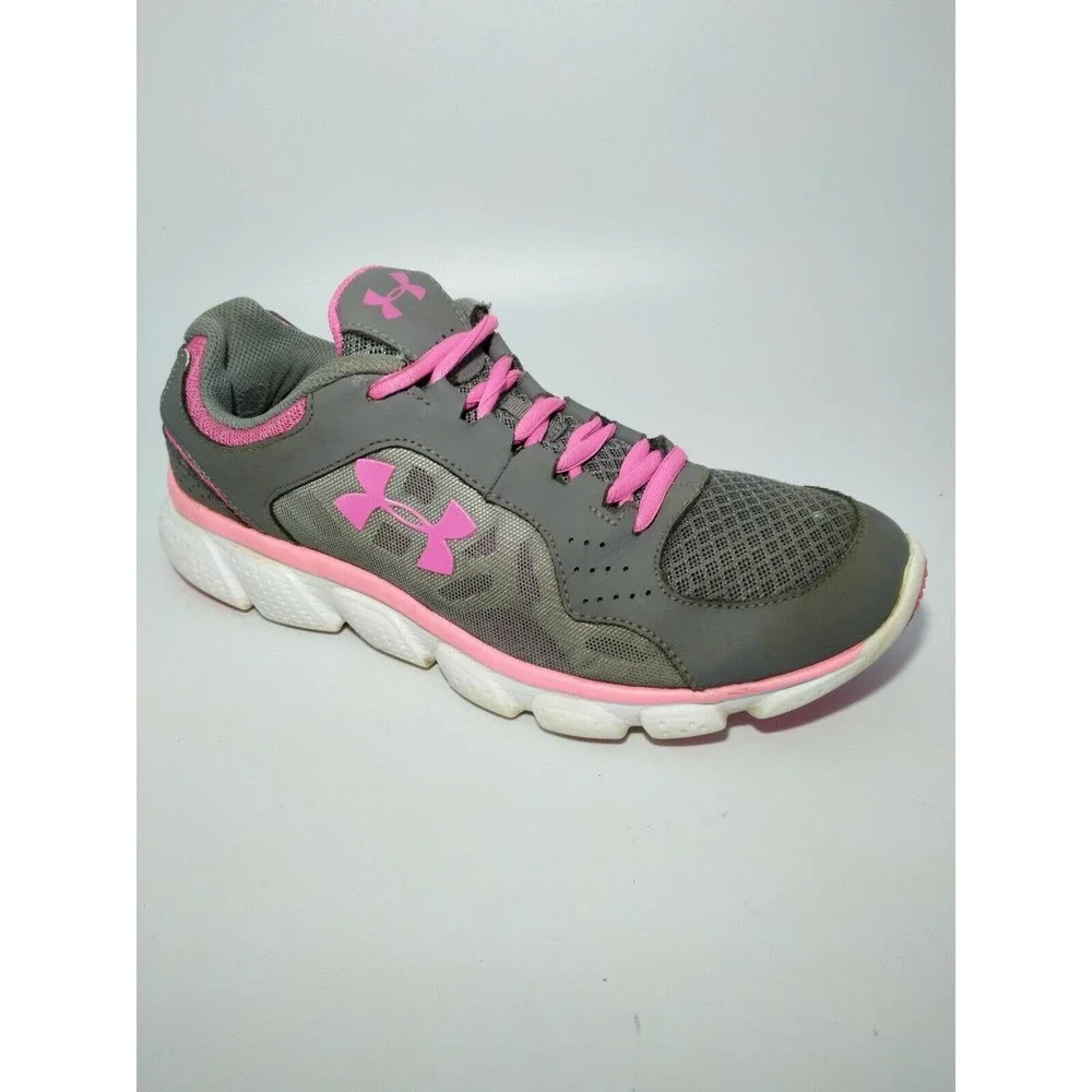 Women’s Under Armour Gray/Pink Sneakers 8.5